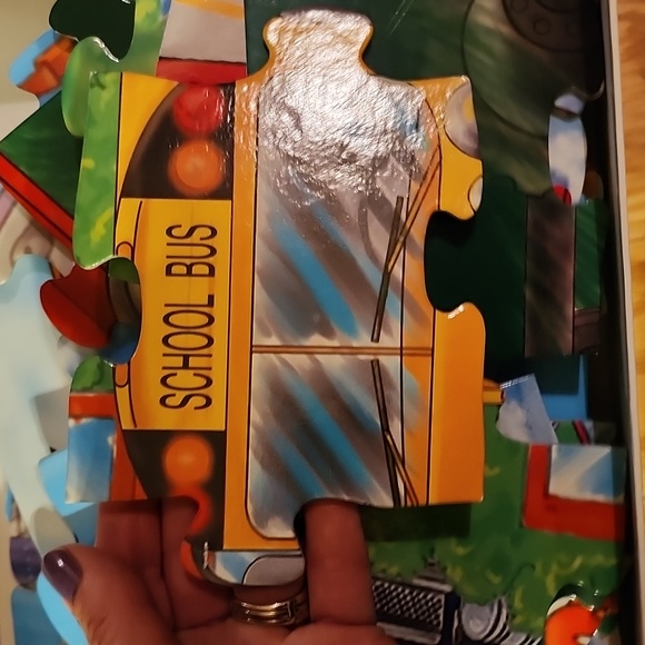 Melissa & Doug 48 jumbo piece floor puzzle - Picture 9 of 13